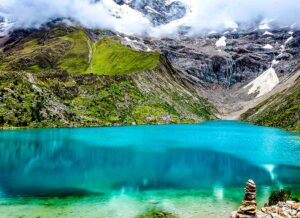 Humantay Lake