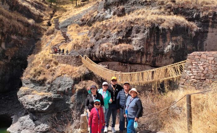 qeswachaca Tour